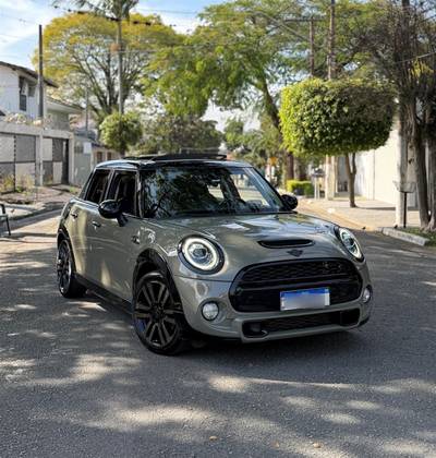 MINI COOPER 2.0 16V TWINPOWER GASOLINA S 4P STEPTRONIC MINI COOPER 2.0 16V TWINPOWER GASOLINA S 4P STEPTRONIC